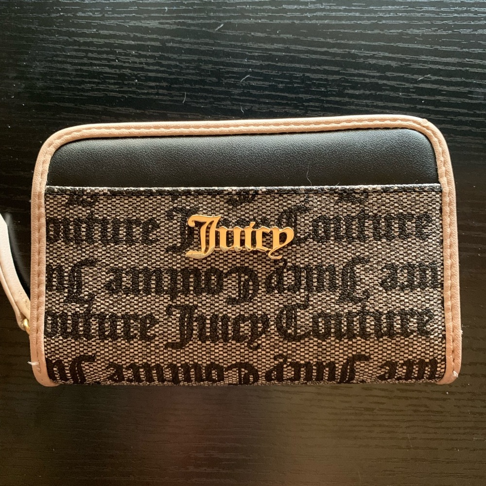 Juicy Couture Spring Fling Bifold Wallet